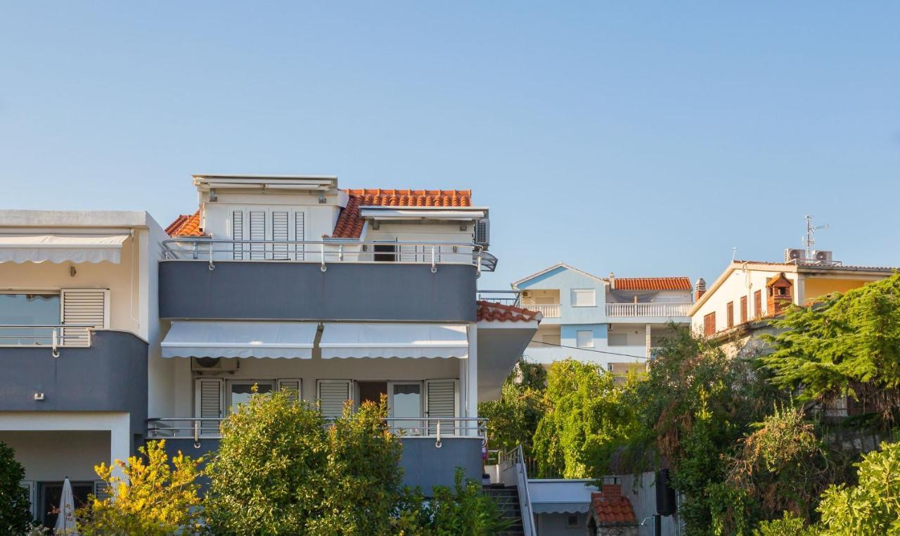 Apartments By The Sea Seget Vranjica, Trogir - 978 Exterior photo