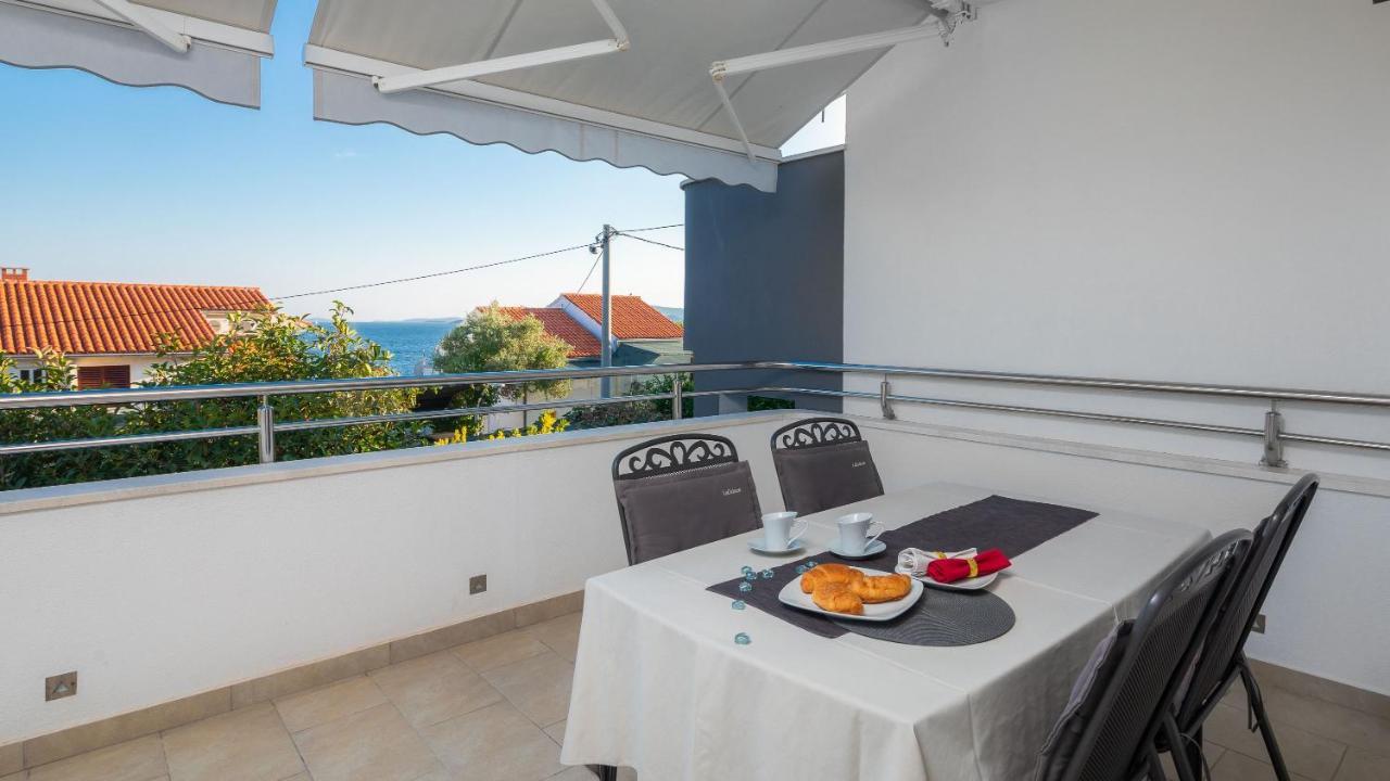 Apartments By The Sea Seget Vranjica, Trogir - 978 Exterior photo