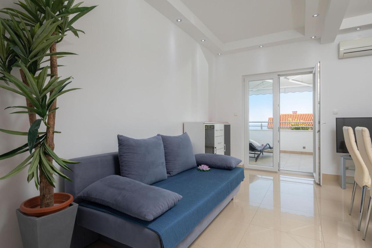 Apartments By The Sea Seget Vranjica, Trogir - 978 Exterior photo